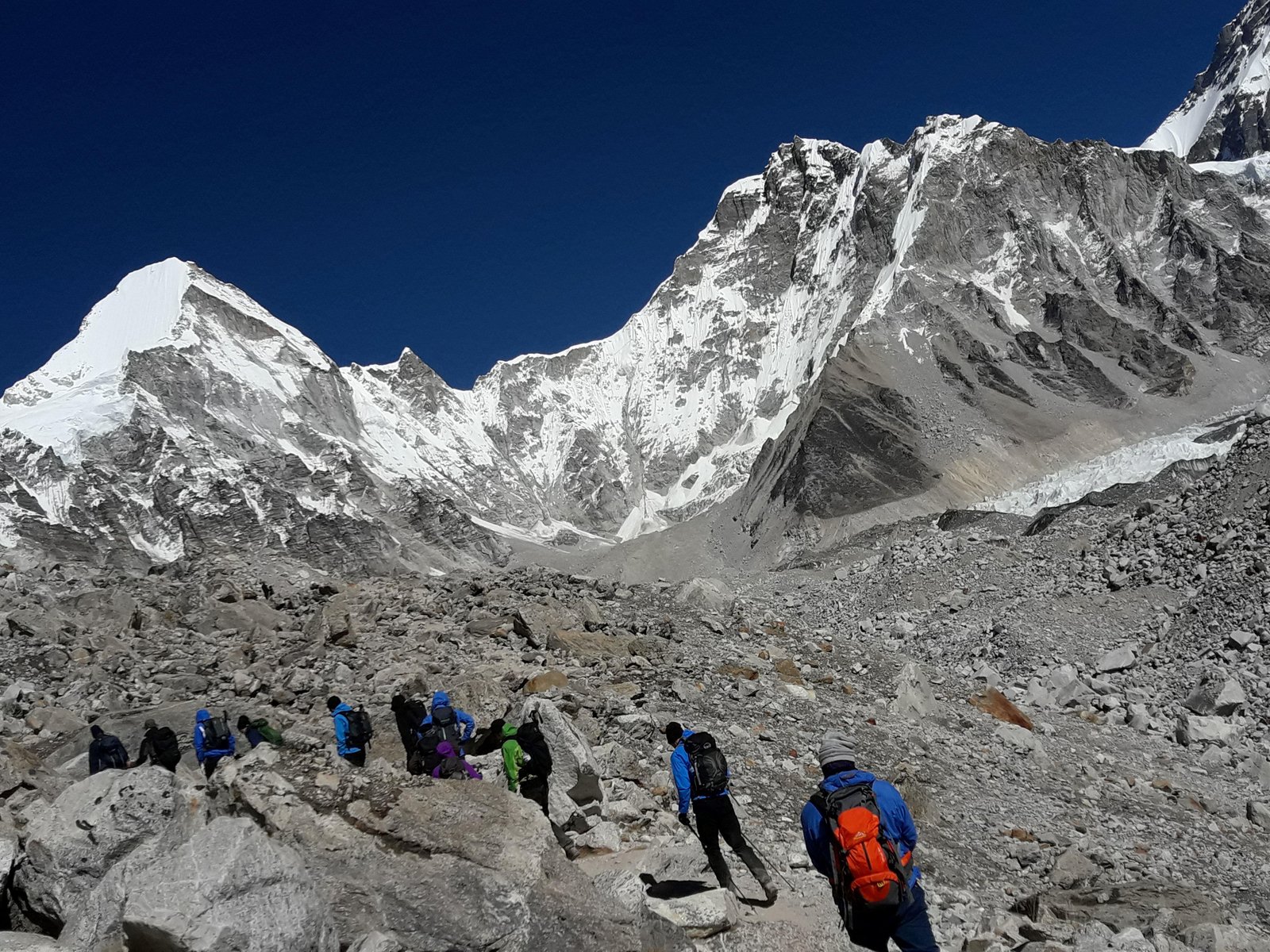 everest-base-camp-trekking-trip-overview-image