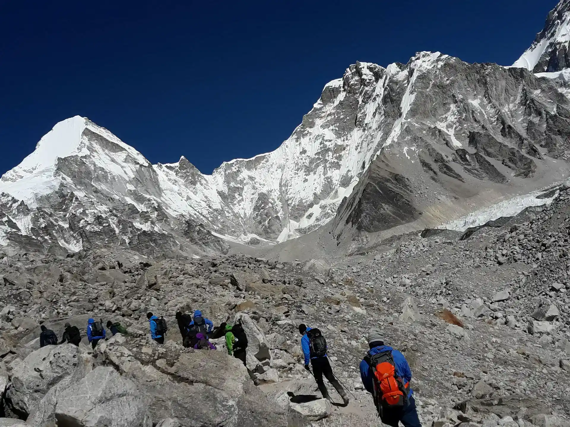 everest-base-camp-trekking-trip-overview-image