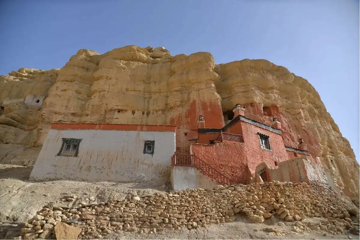 Upper Mustang Monsoon Trek Itinerary — Classic 12–14 Day Route